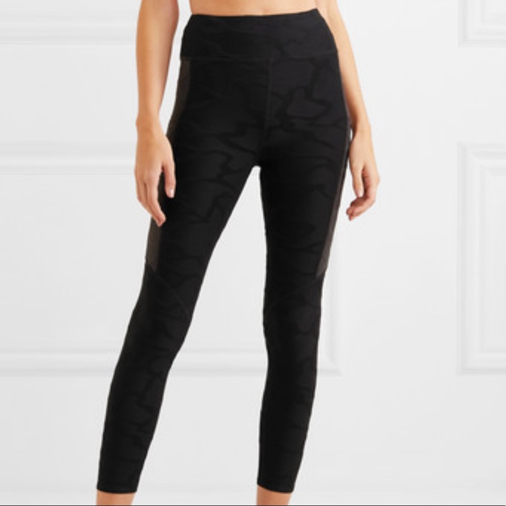 TWENTY MONTREAL 3D camo zebra leggings AND bra